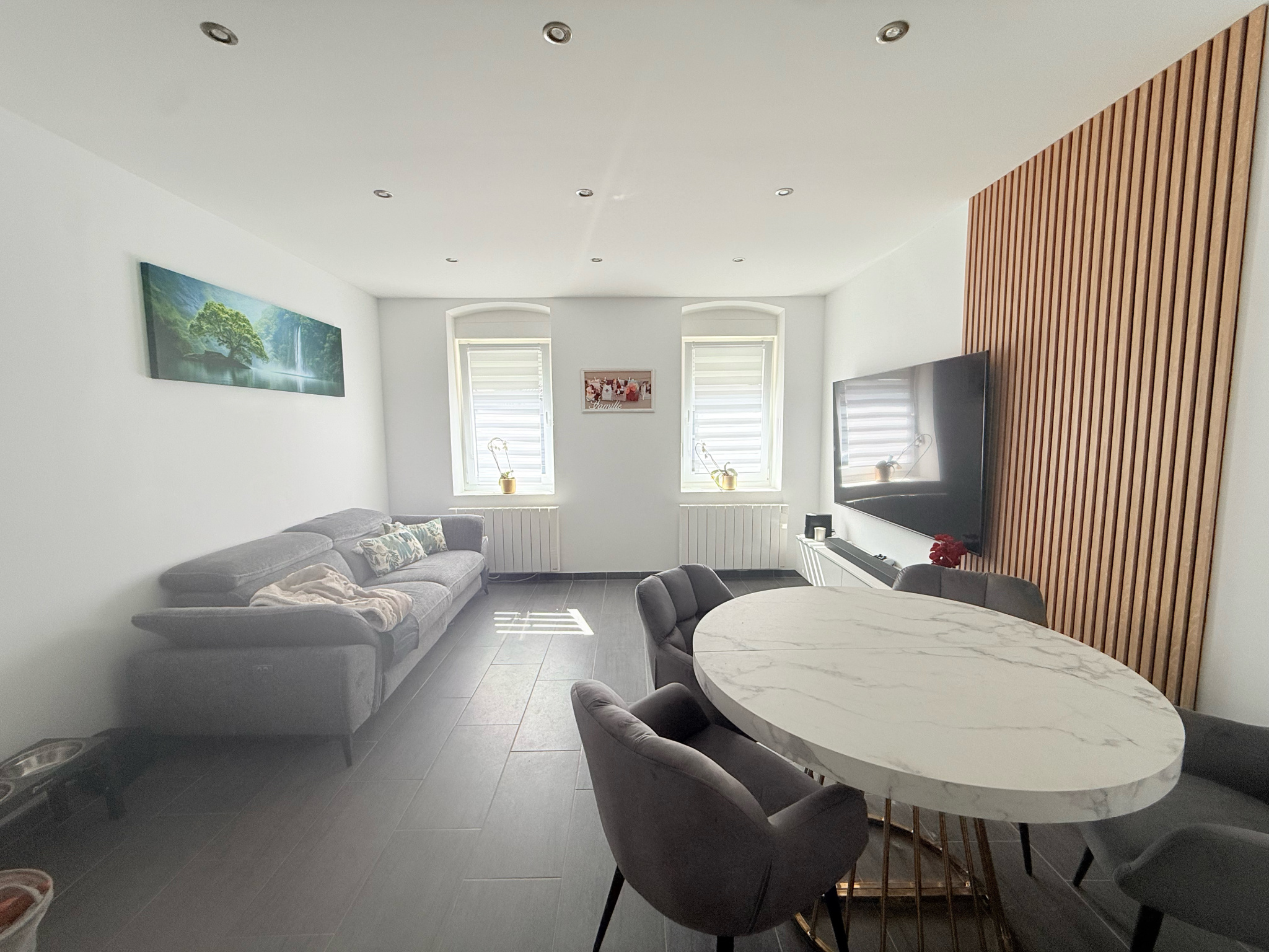 HETTANGE GRANDE - MAISON MITOYENNE D'UN COTE SUR 2.87 ARES