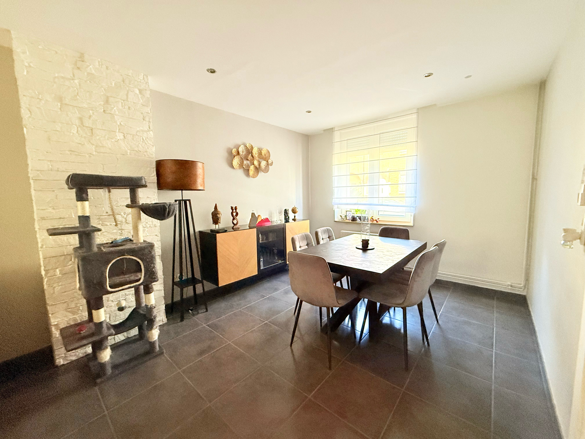 TERVILLE - MAISON MITOYENNE D'UN COTE DE 84 M2 SUR 179 ARE
